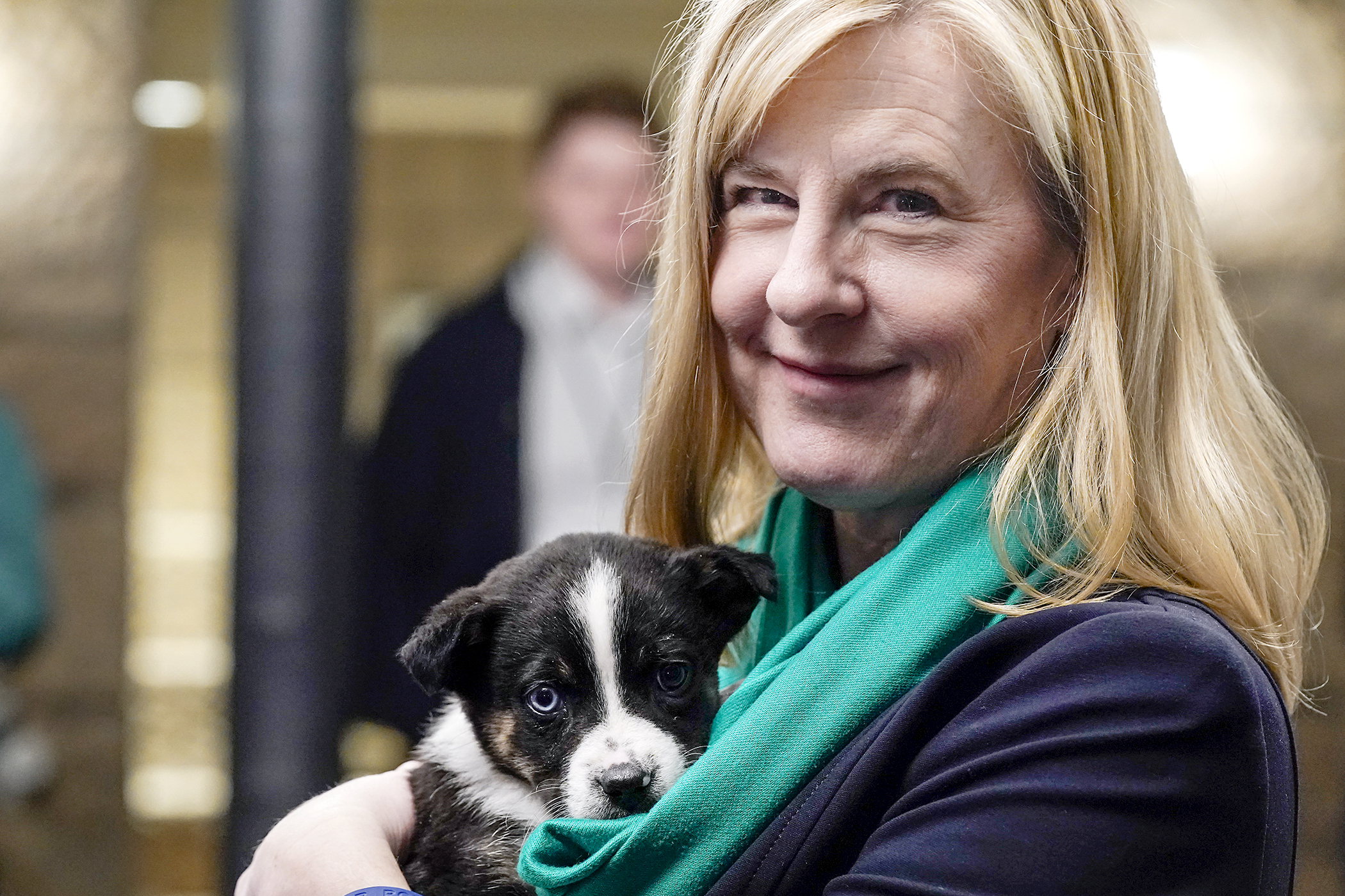 The late Speaker Emerita Melissa Hortman during the Animal Humane Society’s Puppy Day at the Capitol in 2025. (House Photography file photo)